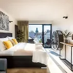 5br+2bath Old Town Loft Luxe Brickhouse, A/c