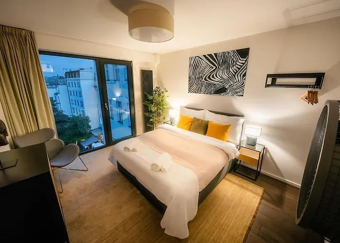 דירה 5br+2bath Old Town Loft Luxe Brickhouse, A/c