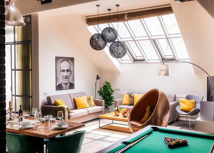 5br+2bath Old Town Loft Luxe Brickhouse, A/c פראג