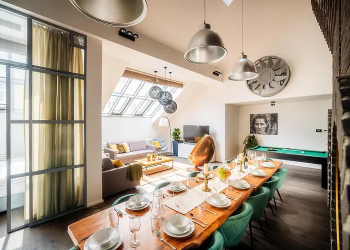 5br+2bath Old Town Loft Luxe Brickhouse, A/c פראג