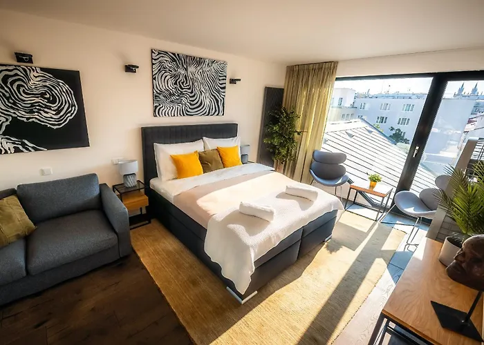 5br+2bath Old Town Loft Luxe Brickhouse, A/c * פראג