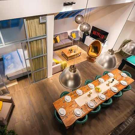 דירה 5br+2bath Old Town Loft Luxe Brickhouse, A/c