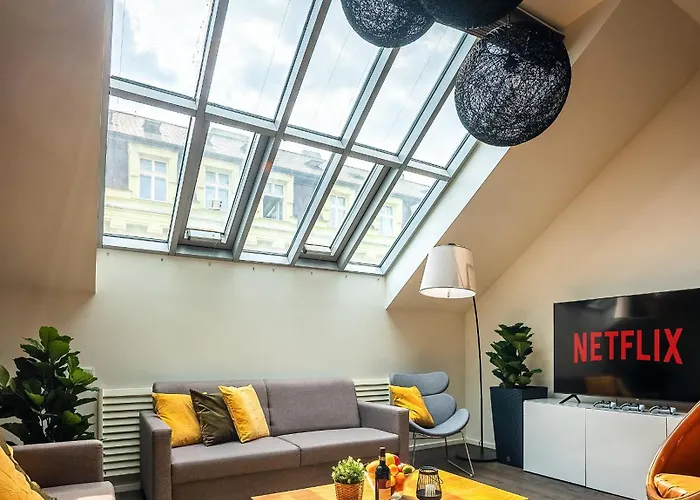 Lägenhet 5br+2bath Old Town Loft Luxe Brickhouse, A/c