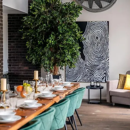 5br+2bath Old Town Loft Luxe Brickhouse, A/c براغ