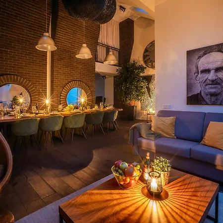 5br+2bath Old Town Loft Luxe Brickhouse, A/c Апартаменты Прага