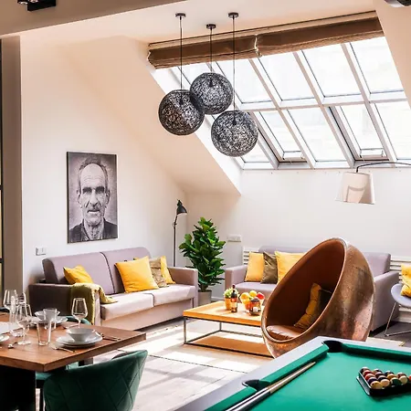 5br+2bath Old Town Loft Luxe Brickhouse, A/c Prag